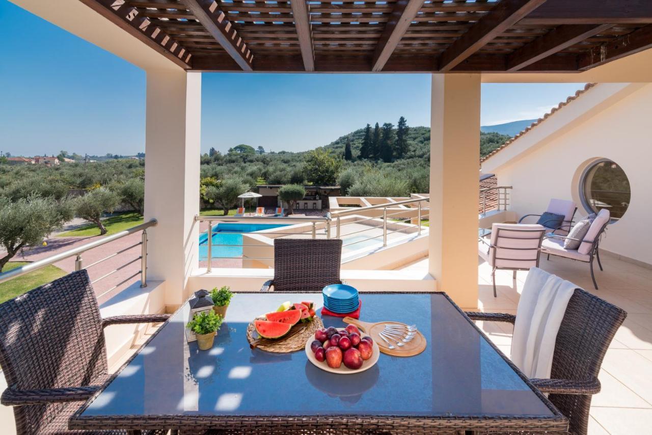Astarte Villas - Istar Villa With Tennis Court Makhairádhon 외부 사진