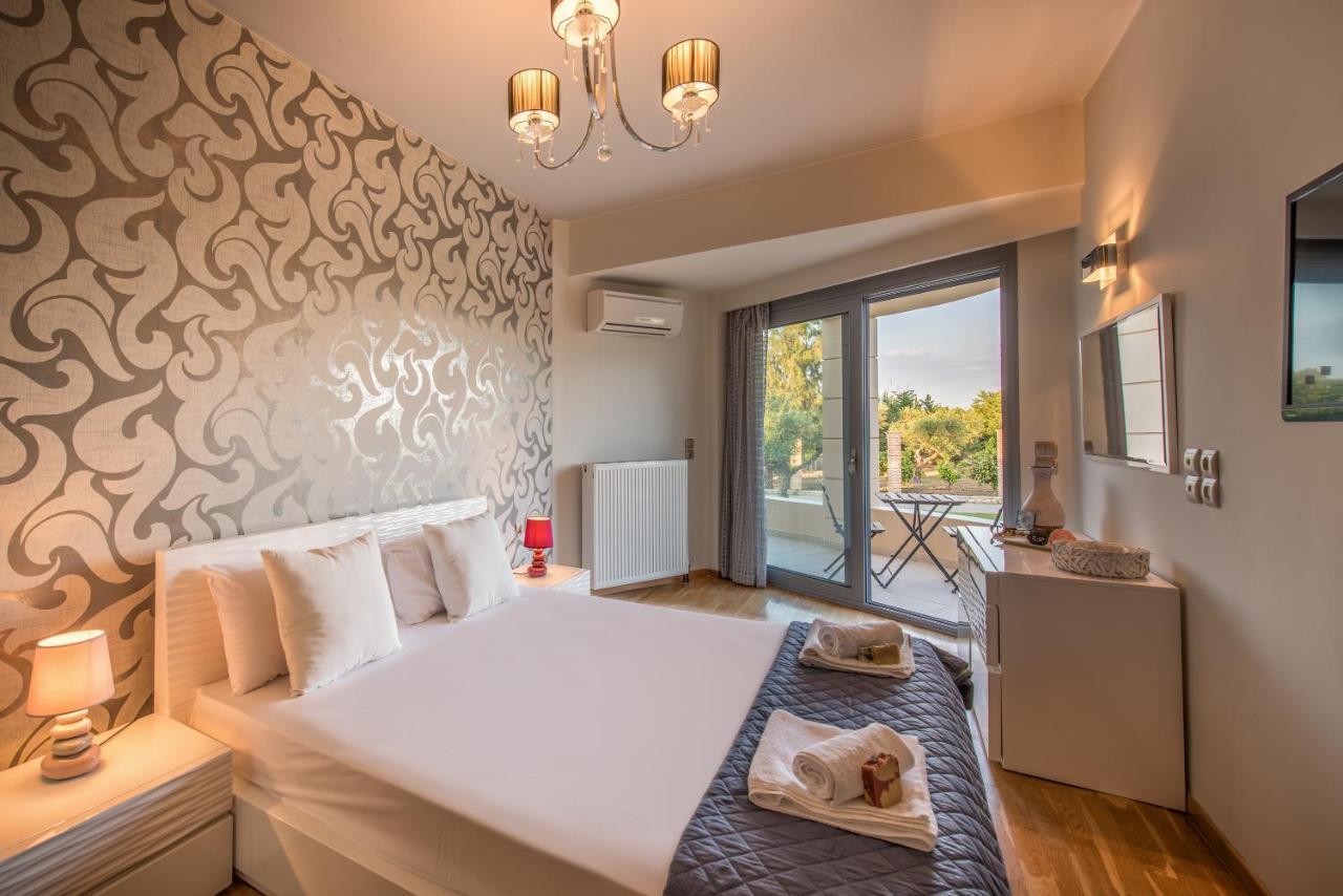 Astarte Villas - Istar Villa With Tennis Court Makhairádhon 외부 사진