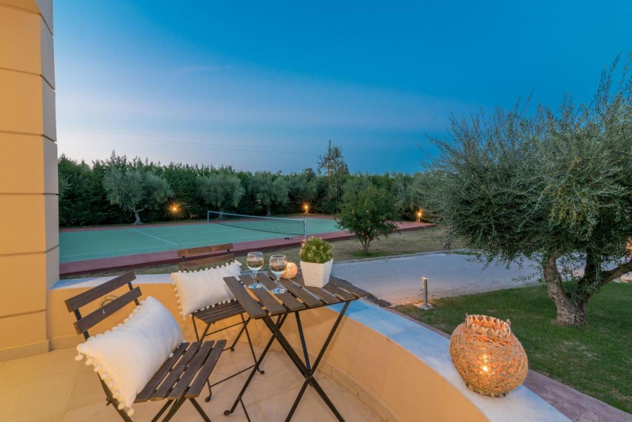 Astarte Villas - Istar Villa With Tennis Court Makhairádhon 외부 사진