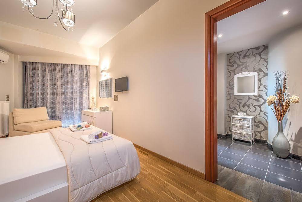 Astarte Villas - Istar Villa With Tennis Court Makhairádhon 외부 사진