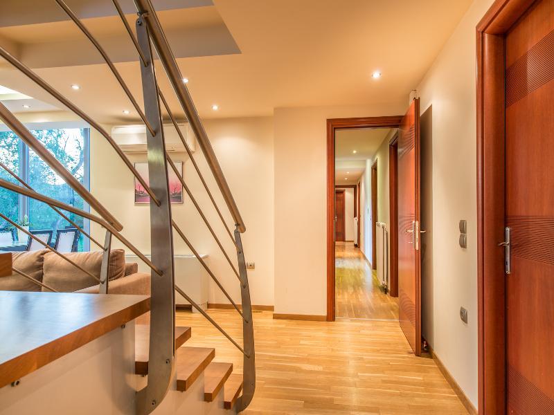 Astarte Villas - Istar Villa With Tennis Court Makhairádhon 외부 사진