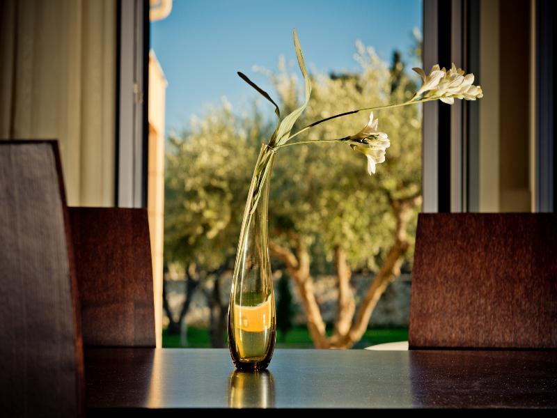 Astarte Villas - Istar Villa With Tennis Court Makhairádhon 외부 사진