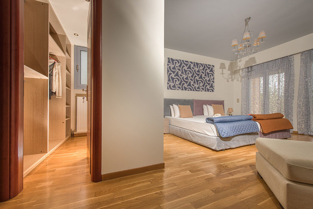 Astarte Villas - Istar Villa With Tennis Court Makhairádhon 외부 사진